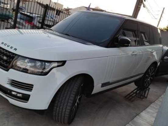 LAND ROVER-RANGE ROVER-4.4 AUTOBIOGRAPHY V8 4X4 TURBO DIESEL 4P AUTOMÁTICO LAND ROVER-RANGE ROVER-2013