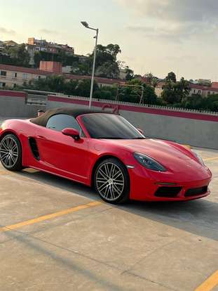 PORSCHE-718-2024