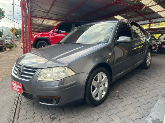 VOLKSWAGEN BORA 2.0 MI 8V FLEX 4P AUTOMÁTICO