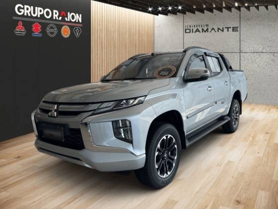MITSUBISHI TRITON 2.4 BITURBO DIESEL CD HPE 4X4 AUTOMÁTICO