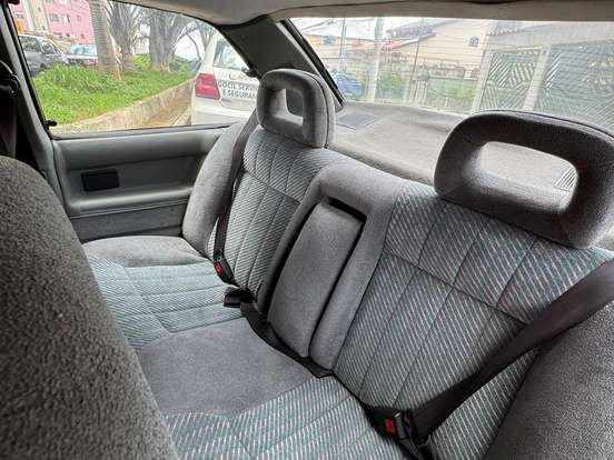 VOLKSWAGEN-SANTANA-2.0 GLSI 8V GASOLINA 2P AUTOMÁTICO VOLKSWAGEN-SANTANA-1991