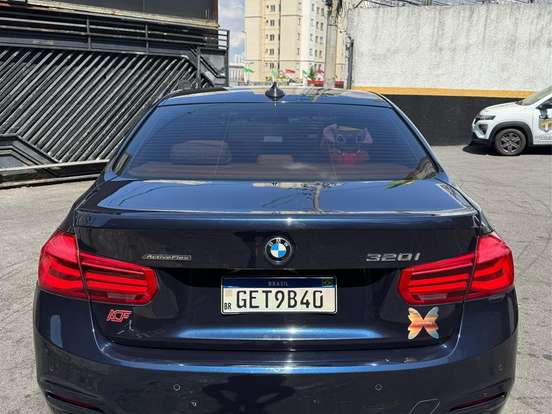 BMW-320i-2.0 SPORT GP 16V TURBO ACTIVE FLEX 4P AUTOMÁTICO BMW-320i-2016