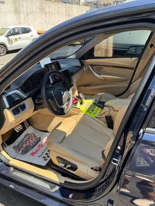 BMW-320i-2016
