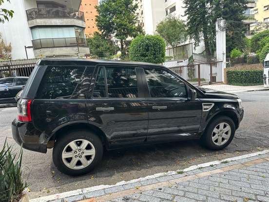LAND ROVER-FREELANDER 2-2011