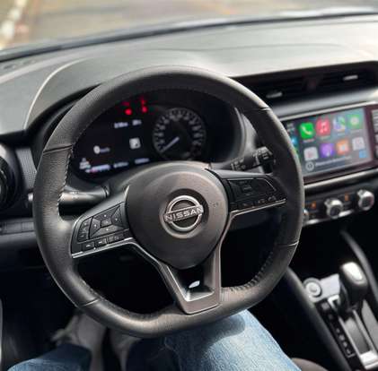 NISSAN-KICKS-2023
