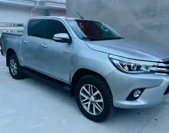 TOYOTA HILUX 2.8 SRX 4X4 CD 16V DIESEL 4P AUTOMÁTICO TOYOTA HILUX 2.8 SRX 4X4 CD 16V DIESEL 4P AUTOMÁTICO