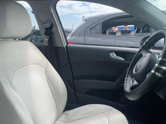 AUDI-A1-2014