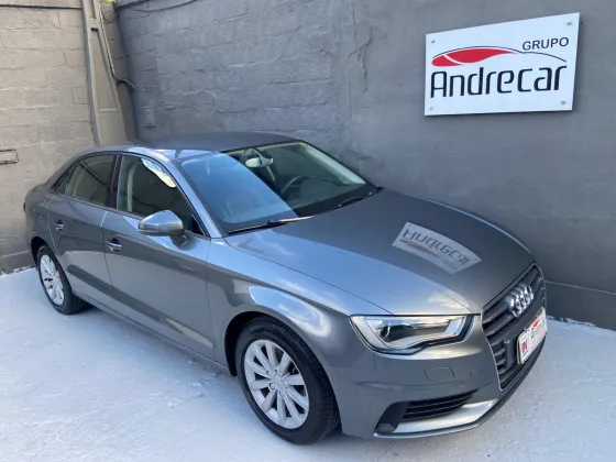 AUDI A3 1.4 TFSI SEDAN ATTRACTION 16V GASOLINA 4P S-TRONIC