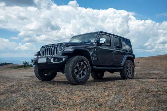 JEEP-WRANGLER-2019
