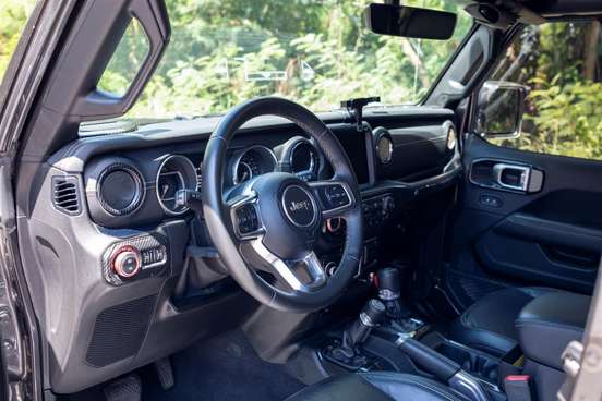 JEEP-WRANGLER-2019