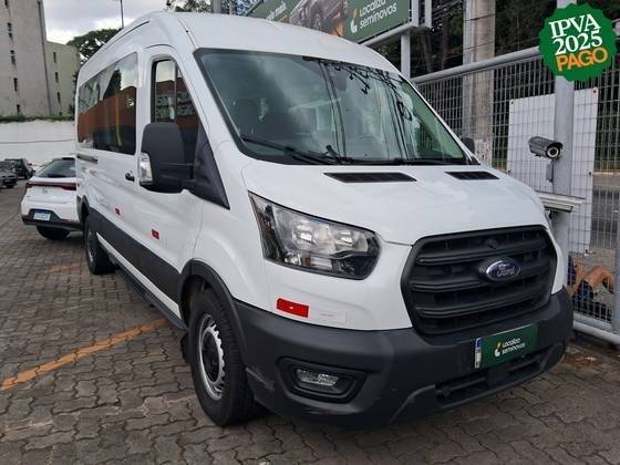 FORD TRANSIT 2.0 ECOBLUE DIESEL MINIBUS 14+1 410L MANUAL