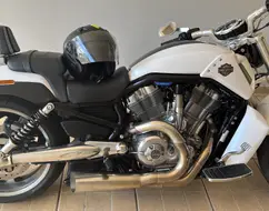 HARLEY-DAVIDSON V-ROD MUSCLE HARLEY-DAVIDSON V-ROD MUSCLE