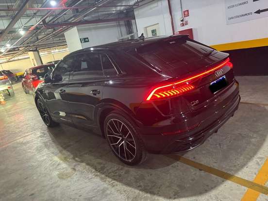 AUDI-Q8-3.0 TFSI GASOLINA PERFORMANCE BLACK QUATTRO TIPTRONIC AUDI-Q8-2020