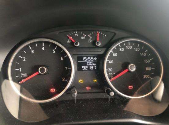 VOLKSWAGEN-GOL-2009