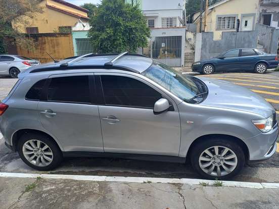 MITSUBISHI-ASX-2017