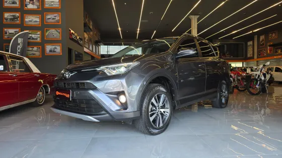 TOYOTA RAV4 2.0 TOP 4X2 16V GASOLINA 4P AUTOMÁTICO