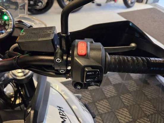 TRIUMPH-TIGER 800 XRX-2018