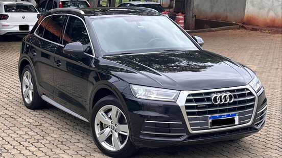 AUDI-Q5-2018