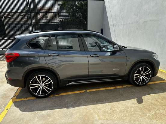 BMW-X1-2016