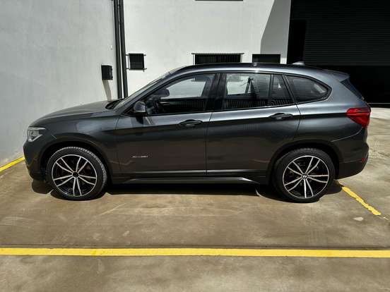 BMW-X1-2016