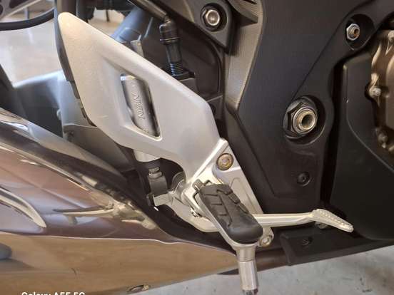 HONDA-VFR 1200F HONDA-VFR 1200F-2011