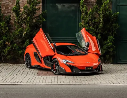 MCLAREN 675LT 3.8 V8 TURBO GASOLINA SSG