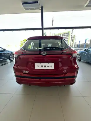 NISSAN-KICKS PLAY-2025