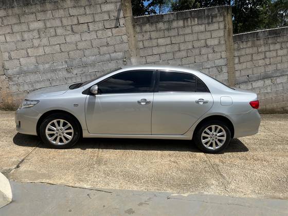 TOYOTA COROLLA 1.8 SE-G 16V FLEX 4P AUTOMÁTICO