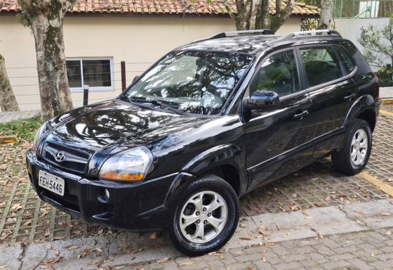 HYUNDAI TUCSON 2.0 MPFI GLS 16V 143CV 2WD GASOLINA 4P AUTOMÁTICO