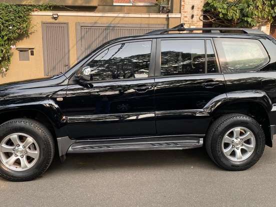 TOYOTA-LAND CRUISER PRADO-3.0 4X4 TURBO INTERCOOLER DIESEL 4P AUTOMÁTICO TOYOTA-LAND CRUISER PRADO-2005