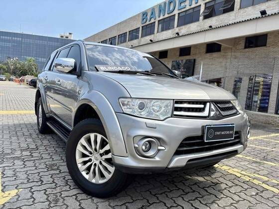 MITSUBISHI PAJERO DAKAR 3.5 HPE 7 LUGARES 4X4 V6 24V FLEX 4P AUTOMÁTICO