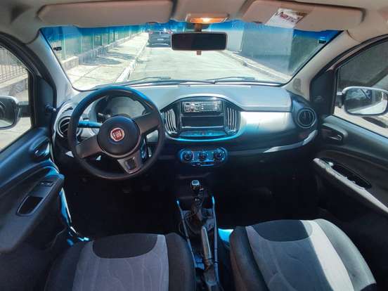 FIAT-UNO-2017