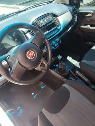 FIAT-UNO-2017