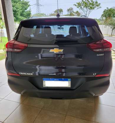 CHEVROLET-TRACKER-2023