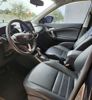 CHEVROLET-TRACKER-2023