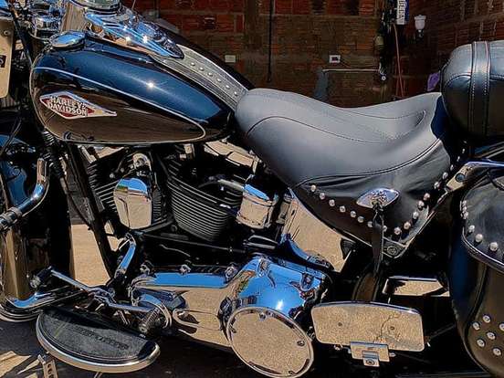 HARLEY-DAVIDSON-SOFTAIL HERITAGE CLASSIC HARLEY-DAVIDSON-SOFTAIL HERITAGE CLASSIC-2015