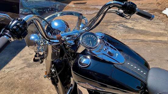 HARLEY-DAVIDSON-SOFTAIL HERITAGE CLASSIC-2015