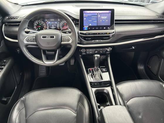 JEEP COMPASS 1.3 T270 TURBO FLEX LONGITUDE AT6
