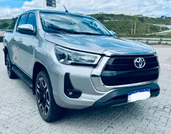 TOYOTA HILUX 2.8 D-4D TURBO DIESEL CD SRV 4X4 AUTOMÁTICO TOYOTA HILUX 2.8 D-4D TURBO DIESEL CD SRV 4X4 AUTOMÁTICO