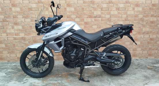 TRIUMPH-TIGER 800 XRX-2017