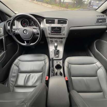 VOLKSWAGEN-GOLF-2016