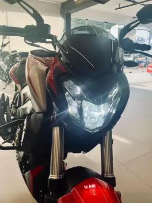 BAJAJ-DOMINAR 250-2025