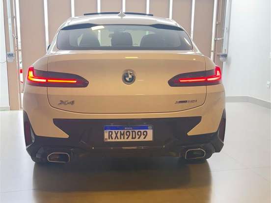 BMW-X4-2.0 16V GASOLINA XDRIVE30I M SPORT STEPTRONIC BMW-X4-2022