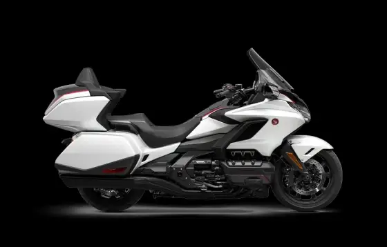 HONDA GL 1800 GOLD WING TOUR HONDA GL 1800 GOLD WING TOUR