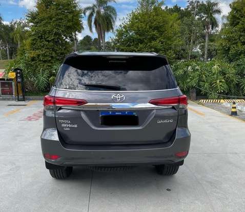 TOYOTA-HILUX SW4-2019