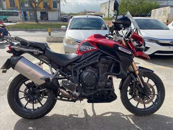 TRIUMPH-TIGER EXPLORER ABS-2015