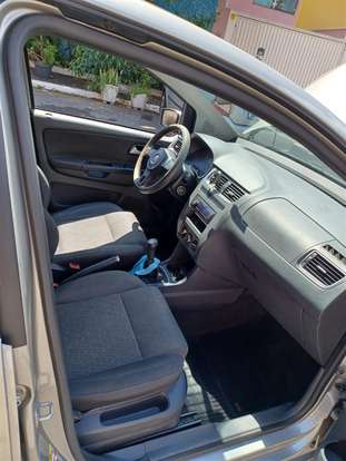 VOLKSWAGEN-FOX-2013