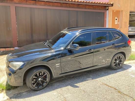 BMW-X1-2.0 16V GASOLINA SDRIVE18I 4P AUTOMÁTICO BMW-X1-2011