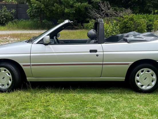 FORD-ESCORT-2.0 I XR3 CONVERSÍVEL 8V GASOLINA 2P MANUAL FORD-ESCORT-1994