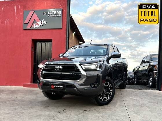 TOYOTA HILUX 2.8 D-4D TURBO DIESEL CD SR 4X4 AUTOMÁTICO